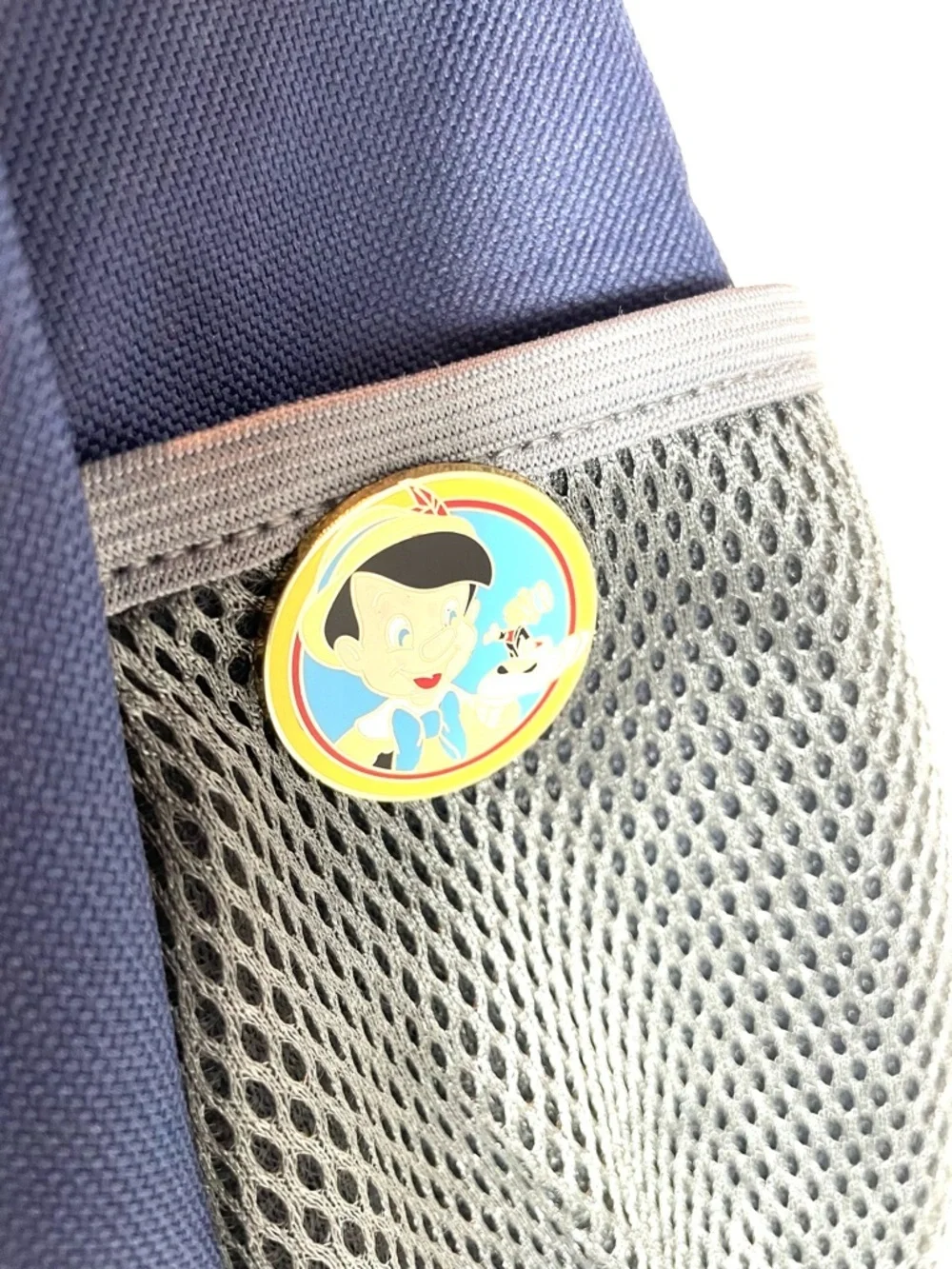 Disney Cruise Line Castaway Club Sling Backpack + Pinocchio Jiminy Cricket Pin